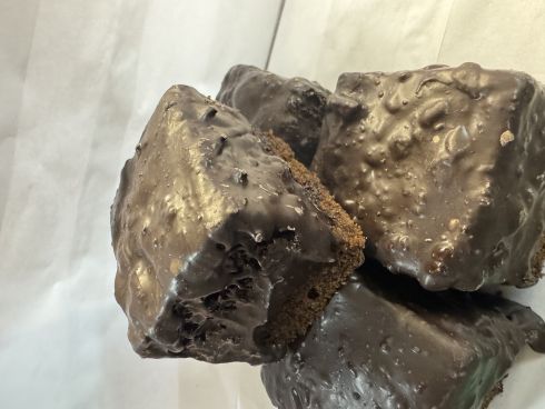 Kostka piernikowa w czekoladzie (350g-ok 5kostek)